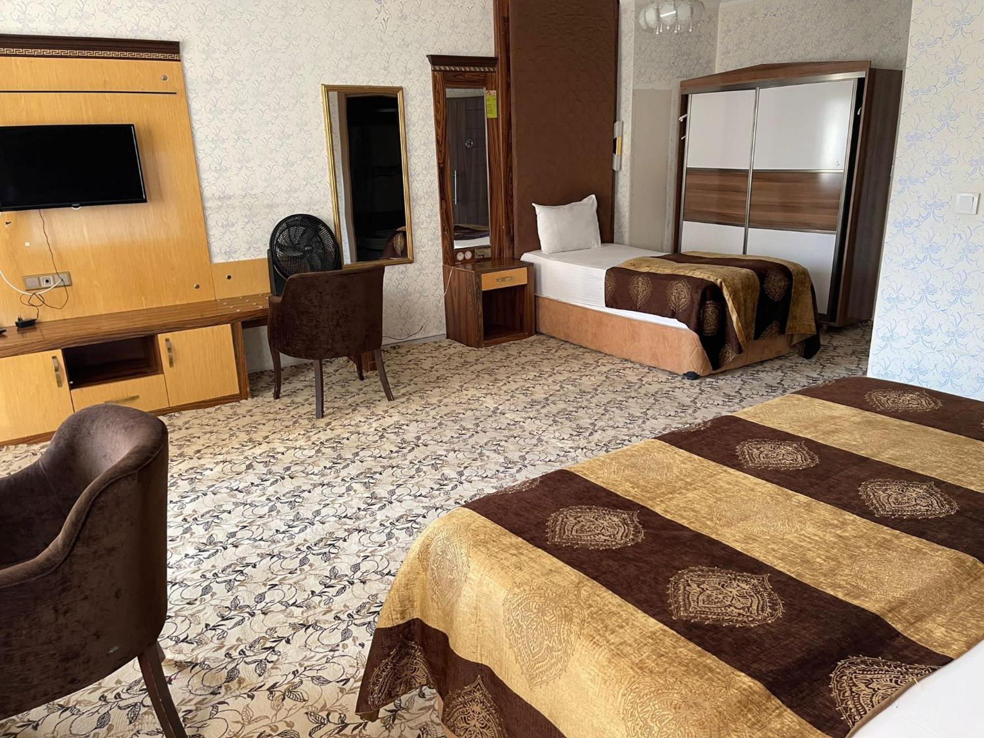 Yeni Van Otel Bostanici Luaran gambar